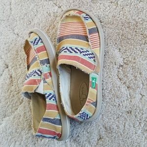 Little Girls Sanuk Slip Ons Size 12